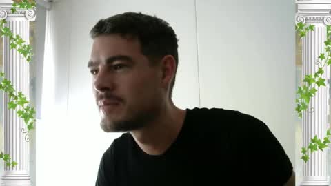 Snapshot of sultansgirls chatting on February 2026 03:09:02 PM The Sultan online show from February 2026 03:09:02 PM