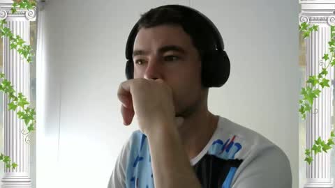 Snapshot of sultansgirls chatting on February 2026 12:56:01 PM The Sultan online show from February 2026 12:56:01 PM