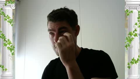 Snapshot of sultansgirls chatting on February 2026 04:08:01 PM The Sultan online show from February 2026 04:08:01 PM