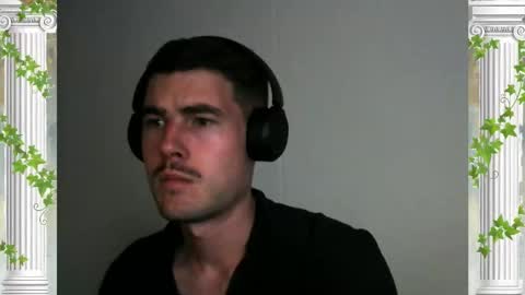 Snapshot of sultansgirls chatting on February 2026 03:04:01 AM The Sultan online show from February 2026 03:04:01 AM