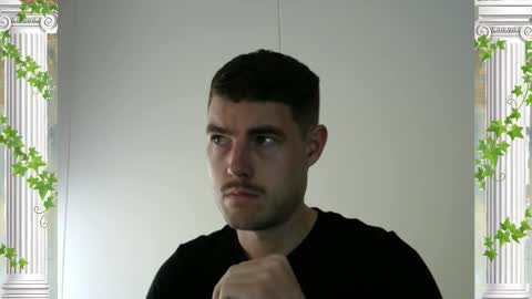 Snapshot of sultansgirls chatting on February 2026 04:49:01 PM The Sultan online show from February 2026 04:49:01 PM