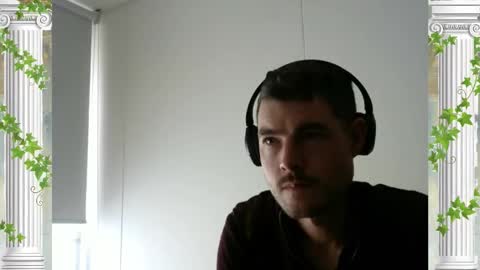 Snapshot of sultansgirls chatting on March 2026 05:59:01 PM The Sultan online show from March 2026 05:59:01 PM