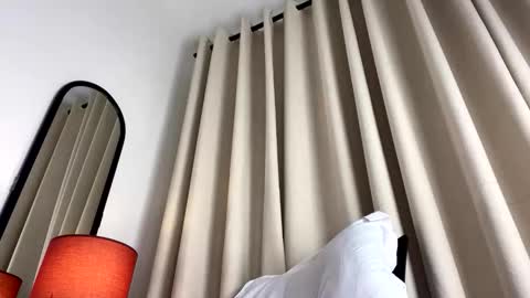Snapshot of sultryaura chatting on June 2026 02:53:01 AM maskedtemptress online show from June 2026 02:53:01 AM