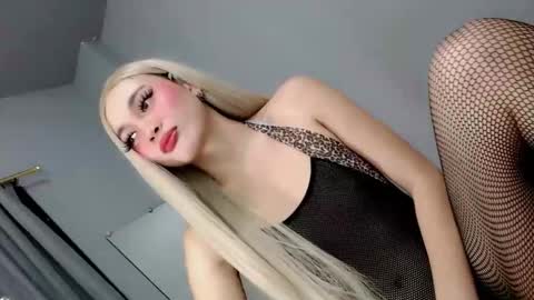 sultrybadbabe online show from October 2025 12:50:01 PM