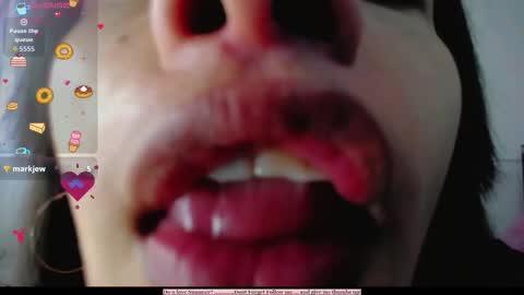 Summer online show from October 2025 08:11:02 PM