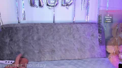 OnlyFans summer holiday online show from January 2025 05:00:01 AM