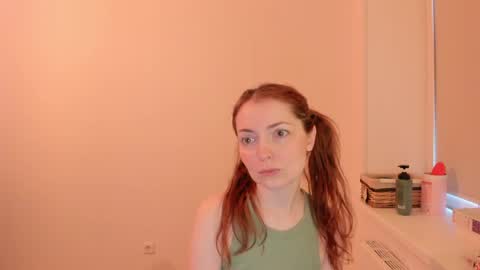 Summer Preston online show from April 2026 04:30:01 AM