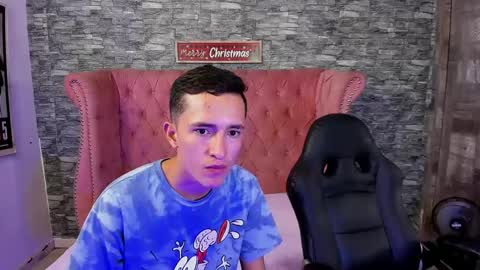 Snapshot of summeranderick chatting on December 2024 11:47:01 PM Summer And Erick online show from December 2024 11:47:01 PM