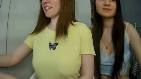 Snapshot of summerbluesky chatting on April 2026 03:10:02 PM summerbluesky online show from April 2026 03:10:02 PM