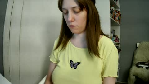 Snapshot of summerbluesky chatting on June 2026 05:17:02 PM summerbluesky online show from June 2026 05:17:02 PM
