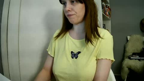 Snapshot of summerbluesky chatting on June 2026 03:59:01 PM summerbluesky online show from June 2026 03:59:01 PM