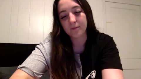 summerlee9 online show from May 2026 10:51:01 PM