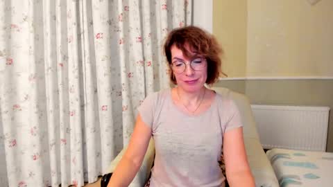 summerliza online show from January 2025 05:18:02 PM