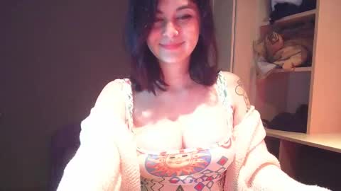 Summer online show from October 2025 06:56:01 PM