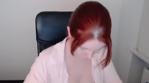 Snapshot of sun_lovely chatting on September 2025 07:25:01 PM Alexi online show from September 2025 07:25:01 PM