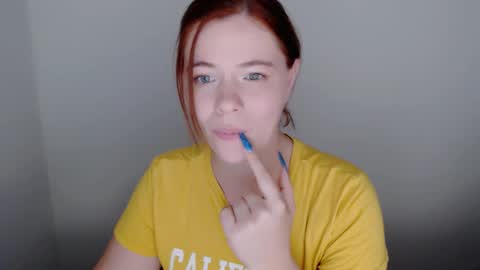 Snapshot of sun_lovely chatting on September 2025 08:43:01 PM Alexi online show from September 2025 08:43:01 PM