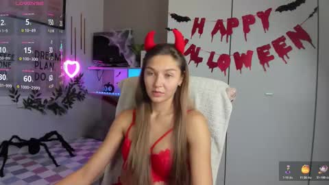 Sofia online show from October 2025 02:43:02 PM