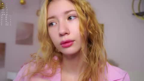 Lily online show from February 2026 02:36:01 PM