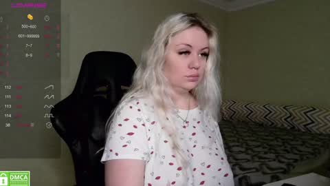 Snapshot of sunny_mood chatting on January 2025 08:58:02 PM sunny mood online show from January 2025 08:58:02 PM