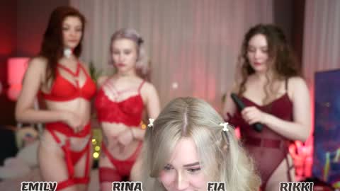 Fia  -  TG -  Mia -  Alice -  online show from September 2025 03:52:02 AM