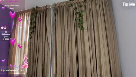 Snapshot of sunnypage chatting on January 2025 04:41:01 PM      online show from January 2025 04:41:01 PM