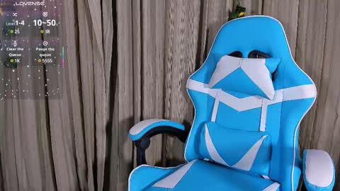 Snapshot of sunnypage chatting on February 2025 09:01:02 PM      online show from February 2025 09:01:02 PM