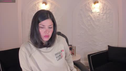 Sunny Rivers online show from December 2025 11:17:02 AM