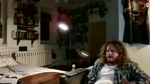 Snapshot of sunr1sa chatting on December 2024 04:49:01 PM sunr1sa online show from December 2024 04:49:01 PM