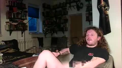 Snapshot of sunr1sa chatting on December 2025 06:53:01 AM sunr1sa online show from December 2025 06:53:01 AM