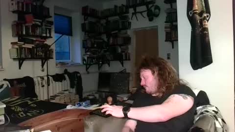 Snapshot of sunr1sa chatting on December 2025 07:05:01 AM sunr1sa online show from December 2025 07:05:01 AM