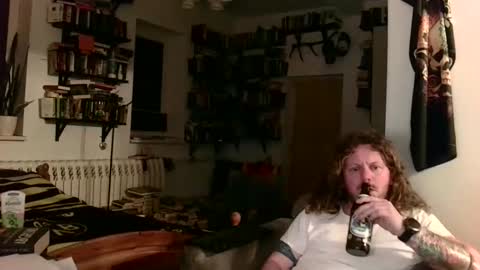 Snapshot of sunr1sa chatting on February 2026 08:16:02 PM sunr1sa online show from February 2026 08:16:02 PM