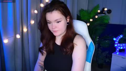 sunrise_enny online show from December 2025 07:53:02 PM