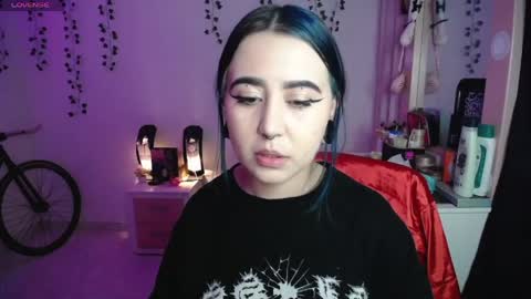 Sunset online show from April 2026 04:18:02 AM