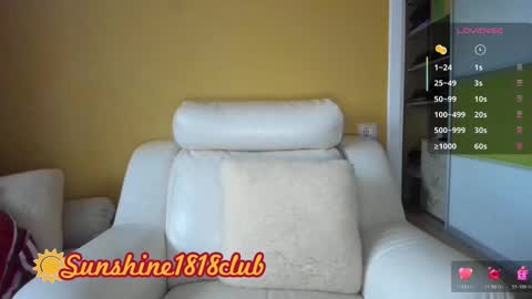 Snapshot of sunshine1818club chatting on October 2025 06:17:01 AM Angela Sunshine1818club online show from October 2025 06:17:01 AM