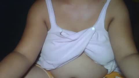 sunshine_789 online show from March 2026 07:24:02 PM