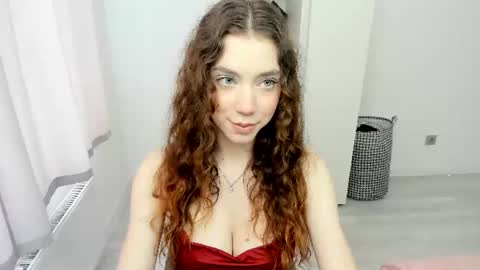 sunshine_bliss online show from June 2026 03:38:02 PM