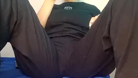 Annie online show from December 2024 12:16:01 AM