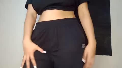 Annie online show from December 2024 05:48:02 AM