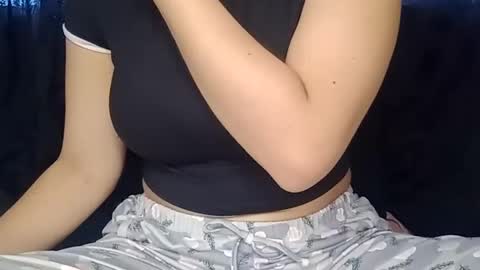 Annie online show from January 2025 08:57:01 PM