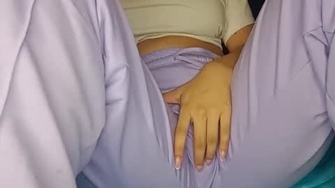 Annie online show from January 2025 02:36:01 AM