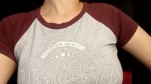 Annie online show from February 2025 01:10:01 AM