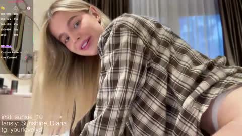 Snapshot of sunshine_diana_ chatting on May 2026 04:04:02 PM Di online show from May 2026 04:04:02 PM