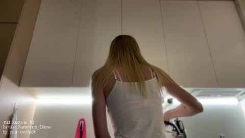 Snapshot of sunshine_diana_ chatting on July 2026 07:18:01 PM Di online show from July 2026 07:18:01 PM