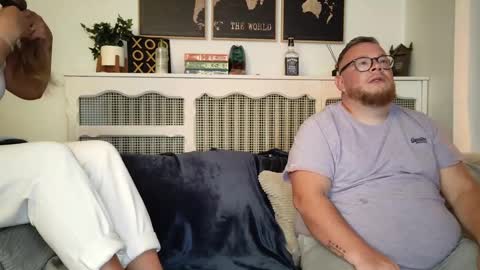 Ava online show from February 2025 09:14:02 PM