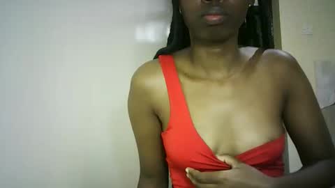 Snapshot of sunshine_g chatting on November 2025 02:28:02 PM Sunshine online show from November 2025 02:28:02 PM