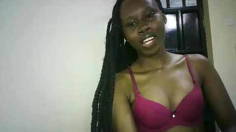 Snapshot of sunshine_g chatting on December 2025 08:50:02 PM Sunshine online show from December 2025 08:50:02 PM