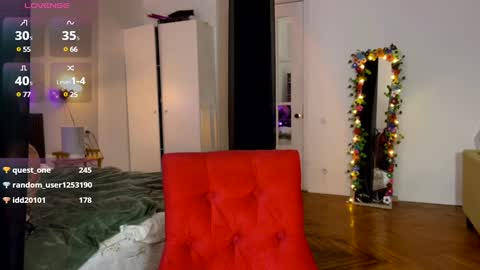 Snapshot of sunshine_lina chatting on December 2024 12:16:01 AM Lina online show from December 2024 12:16:01 AM