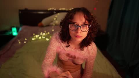 Hella online show from February 2025 10:40:02 AM