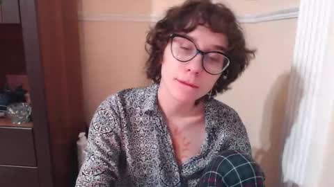 Hella online show from November 2025 04:31:02 PM