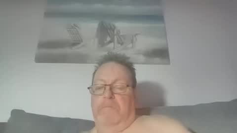 Sunspotbaby online show from February 2026 12:09:01 AM